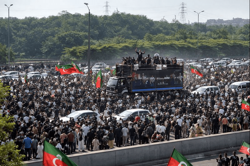Free Imran Khan Supporters Take to the Streets